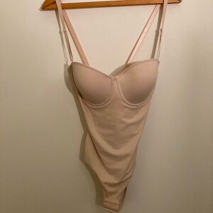 Elegant Cream Shapewear Bodysuit